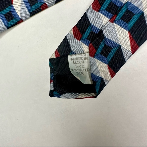 Vintage Oscar de la Renta Couture Bold Geometric Classic Silk Tie - Picture 4 of 8